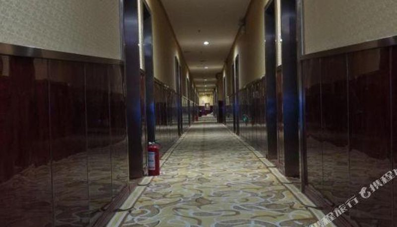 Recepcja - Korla Kangyuan Hotel