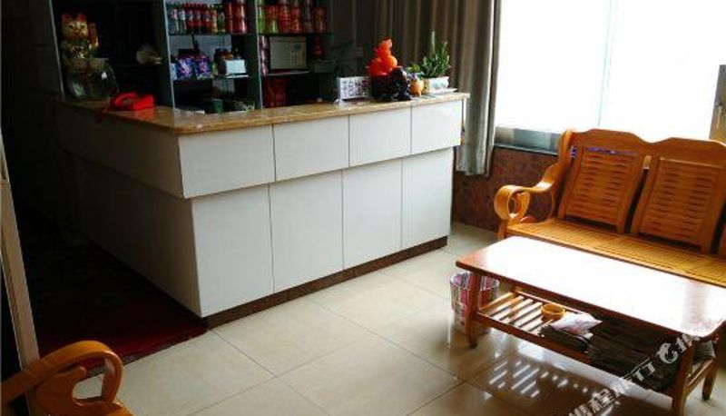 Recepcja - Korla Yifang Express Hotel