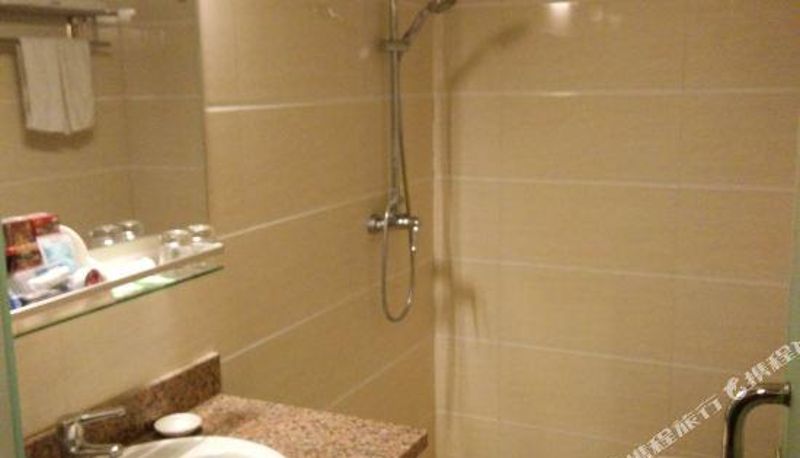 Habitación - Korla Blum Hotel