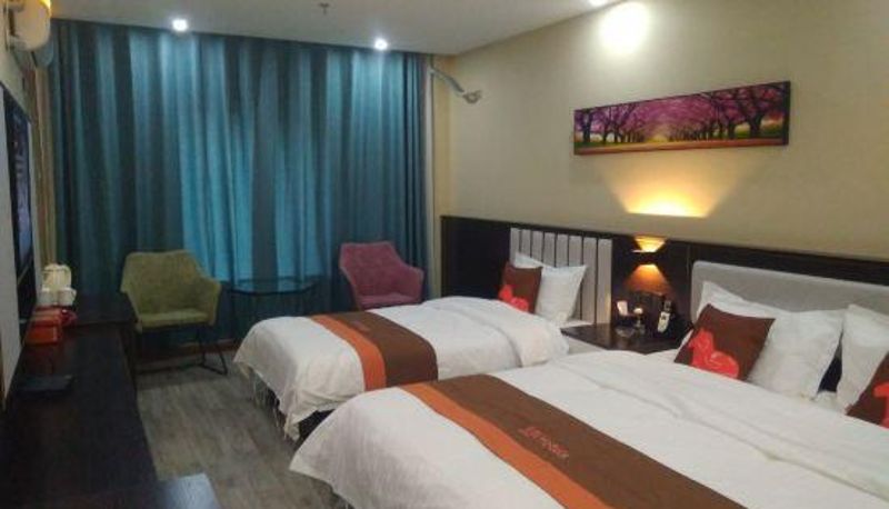 Camera per famiglia - Junyi Hotel (Kaifeng Songcheng Road Liyang School)