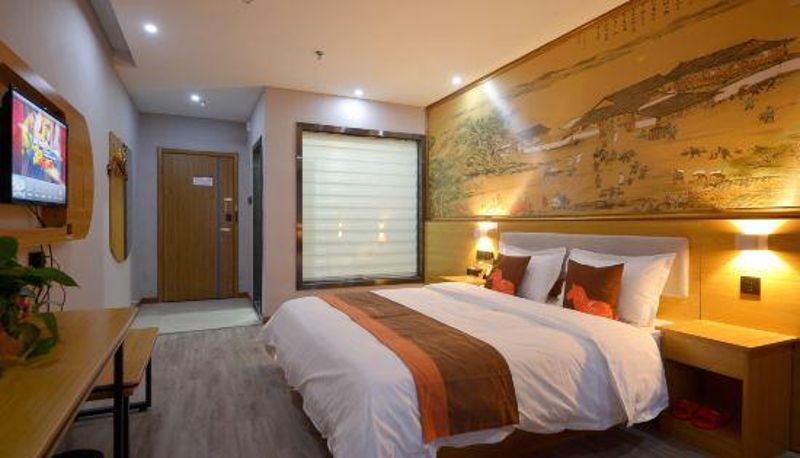 Camera - Junyi Hotel (Kaifeng Songcheng Road Liyang School)