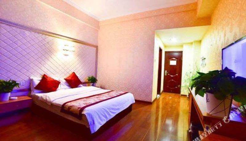 Camera - Korla Shun'an Hotel