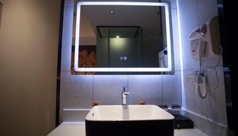 Kamer - IU Hotel (Korla Railway Station Store)