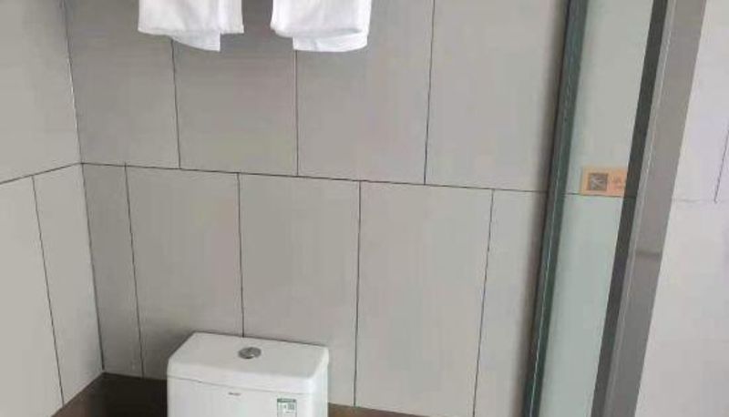 Kamer - IU Hotel (Korla Railway Station Store)