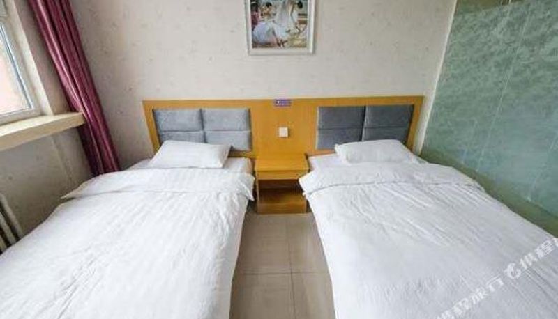 Pokój - Korla Champs Inn