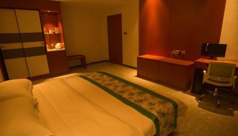 Camera - Heyi Business Hotel