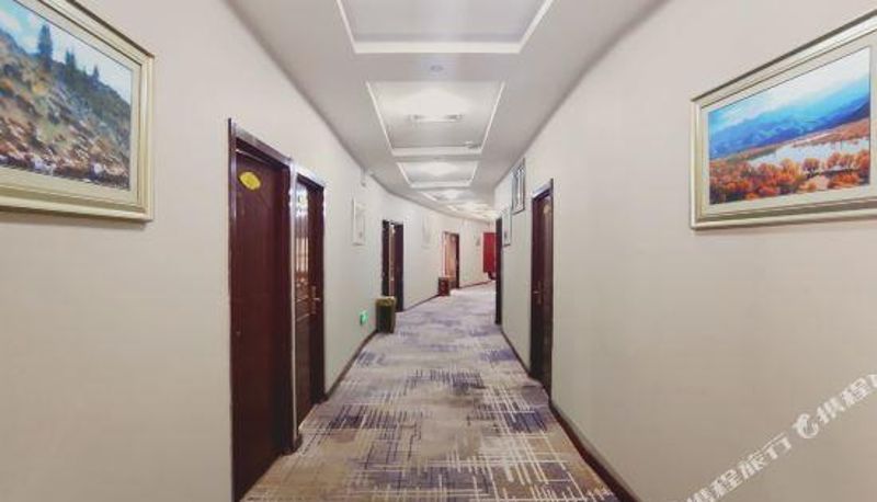 Recepción - OYO Korla Hongle Hotel