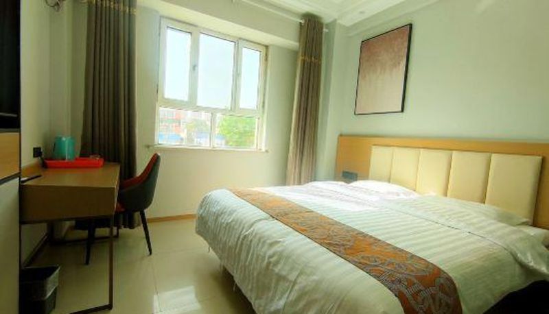 Zimmer - Kuqa Hualong Hotel