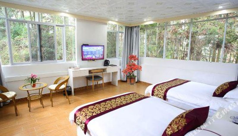 Camera - Yinhuwan Hotel