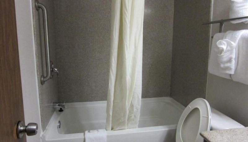 Standardzimmer - Charleston Grand Hotel
