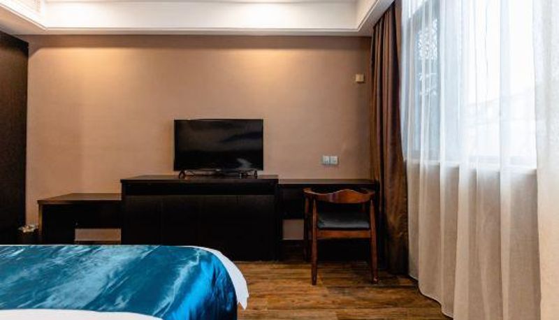 Camera - TOWO Shangpin Art Hotel (Changjiang Plaza High Speed Railway Station)