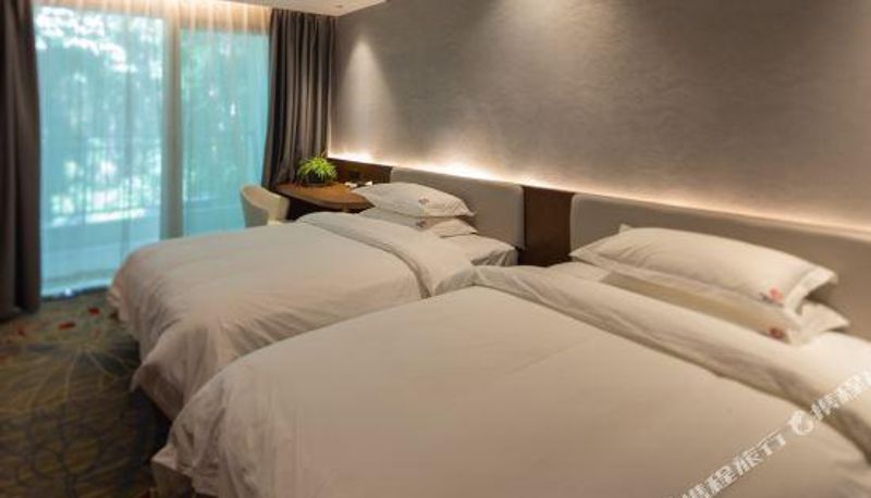 Camera - Jinggangshan Xijiangyue Hotel