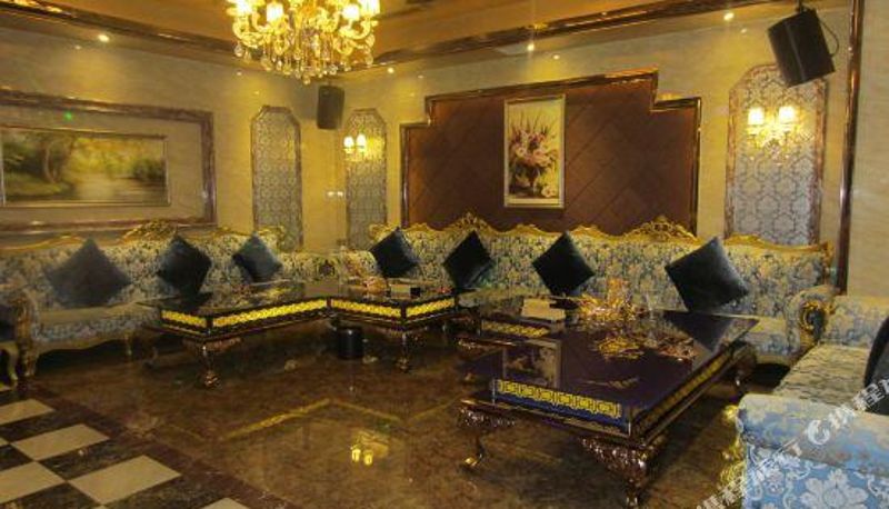 Innenbreich - Jingfu Hotel