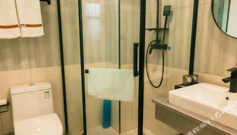 Camera - Yixuan Anlai Hotel (Huainan Anhui University of Technology Branch)