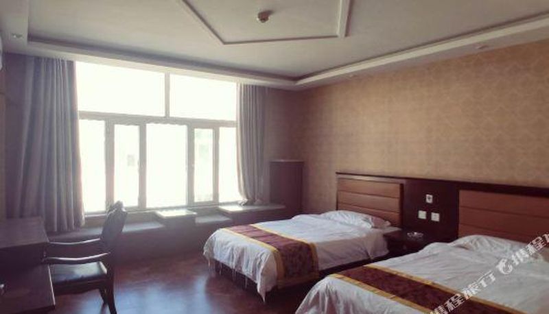 Camera - Hami Marriott Hotel