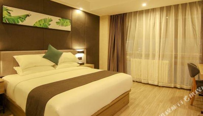 Business-Zimmer - UP INN (Hami Huanghou Tianjie)