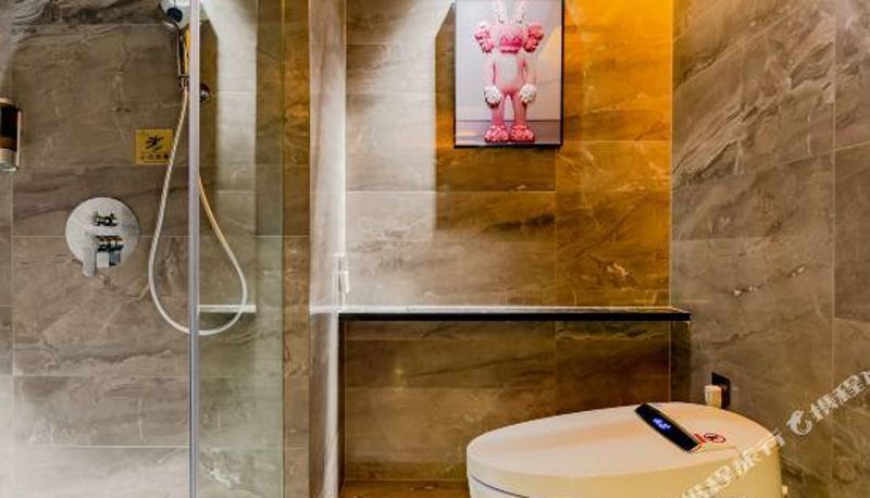 Camera business - Westworld Hotel (Huainan Yueng West Road Branch)
