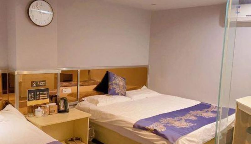 Pokój - Yilong Express Hotel
