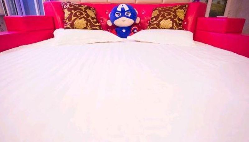 Camera - Home Inn Paibaiyun Hotel (Hami State District Government Branch)