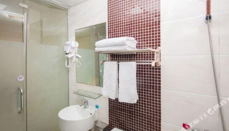 Vista interior - Donghua Garden Hotel