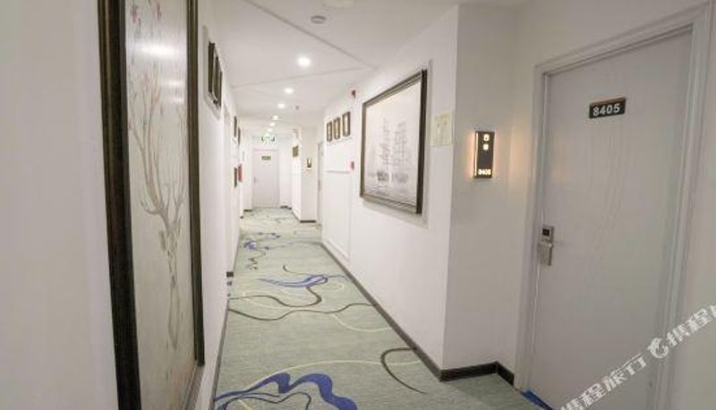 Innenbreich - Four Seasons Chain Hotel (Hefei Baohe Wanda Shop)