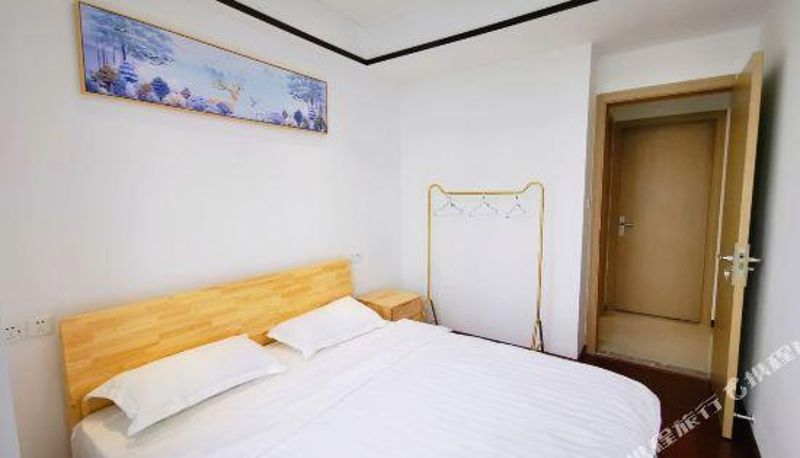 Camera - Hefei Plato Theme Apartment (High-tech Zone Yintai Department Store)