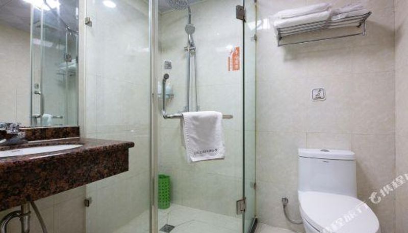 Zimmer - 7 Premium (Handan Railway Station)