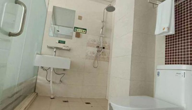 Camera - Jurong Theme Hotel (Huasong Times Store)