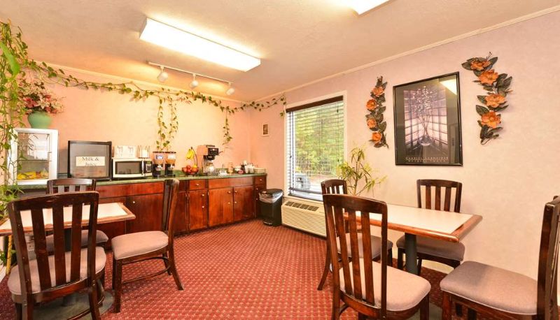 Vista interior - Americas Best Value Inn Heflin