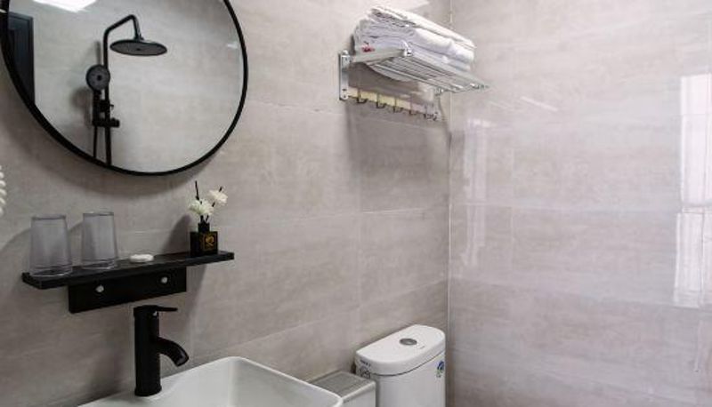 Camera - Pinzhonglian Sheng Hotel (Zhangzhou Nankang Furniture City)