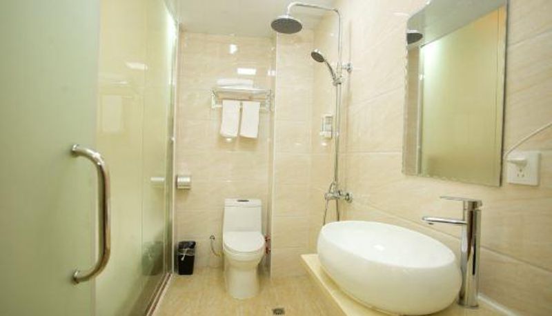 Camera business - Yuanzhou Middle Hotel