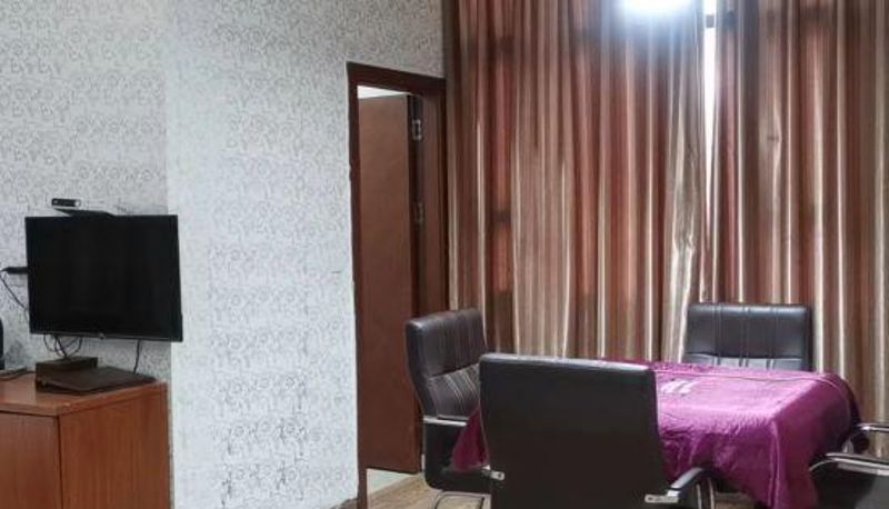 Camera - Yuanzhou Middle Hotel