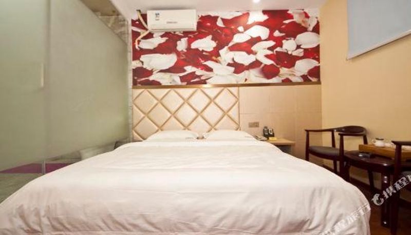 Zimmer - Jinlong Business Hostel