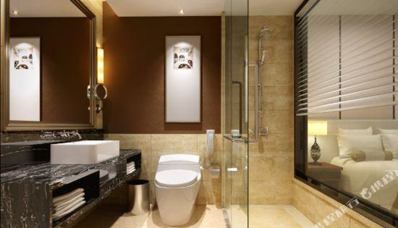 Camera - Fuzhou Foreign Languages and Foreign Trade College Hotel