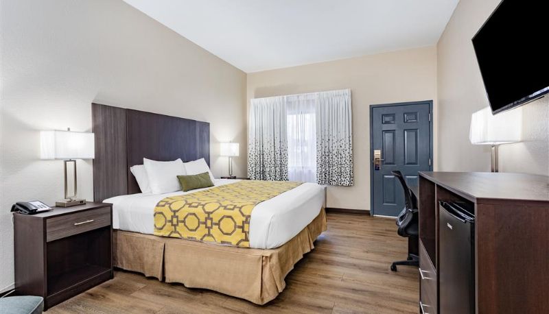 Zimmer - Baymont by Wyndham Midway/Tallahassee