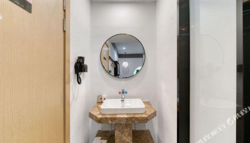 Kamer - Thank U  selection hotel (Dongying Wanda Plaza Store)