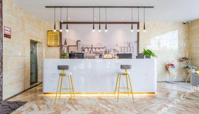 Wellness- und Fitnessbereich - Jianyang Business Hotel (Dongying Dongcheng Wanda Plaza store)