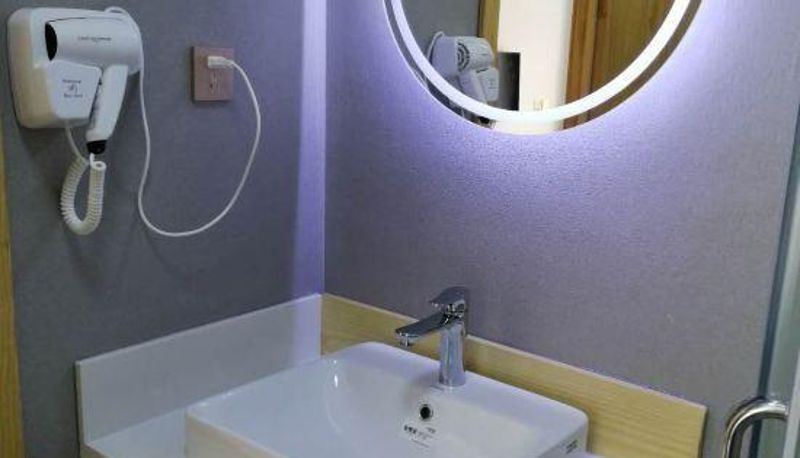 Camera business - Hua sheng business hotel