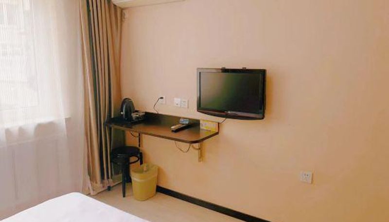 Habitación familiar - Zhongcheng Youjia Hotel (Dandong Railway Station)