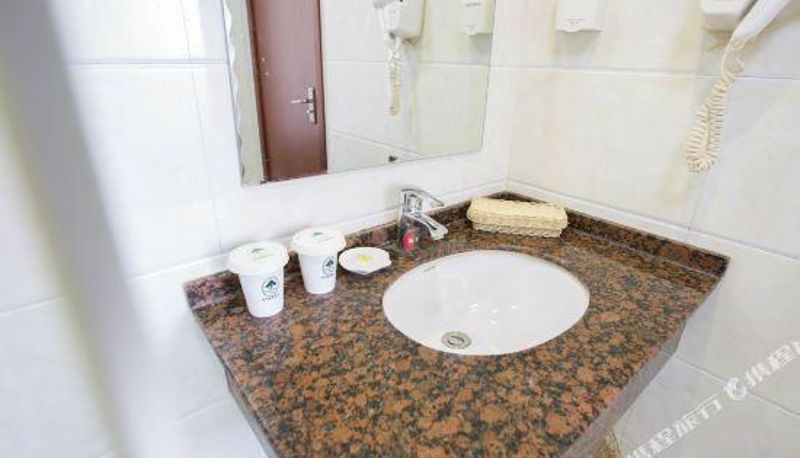 Habitación familiar - Greentree Inn (Changzhou Wujin Bus Terminal)