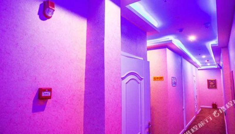 Rezeption - Dandonghaiquan Theme Hotel