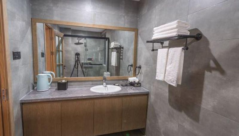 Camera - Huiju Hotel