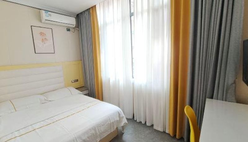 Camera - Lushan Fengqing Hotel