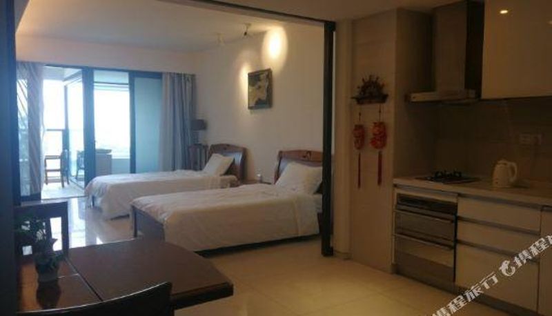 Camera - A number of the northern Gulf of Beihai whitecaps Beach Hotel Apartment