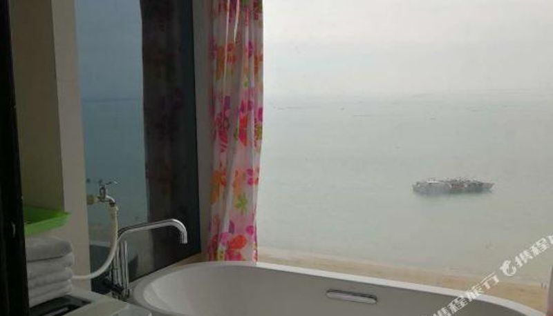 Camera con vista mare - A number of the northern Gulf of Beihai whitecaps Beach Hotel Apartment
