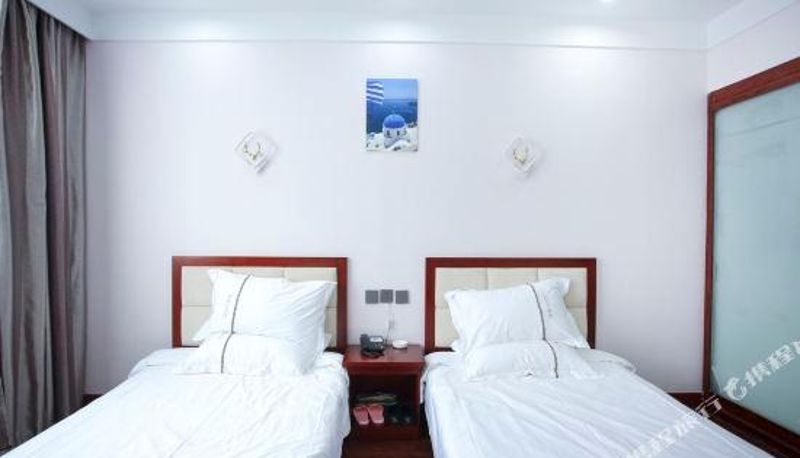 Zimmer - Yijia Hotel (Baoding Xushui south bus station store)