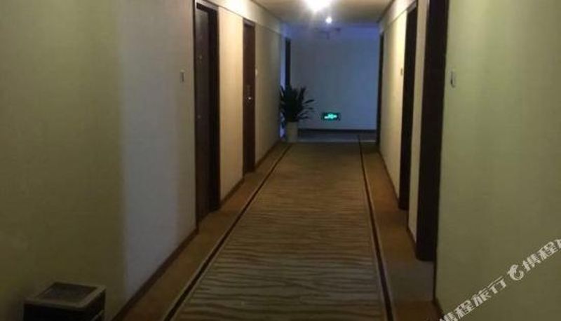 Rezeption - Yingxin Hotel Anqing