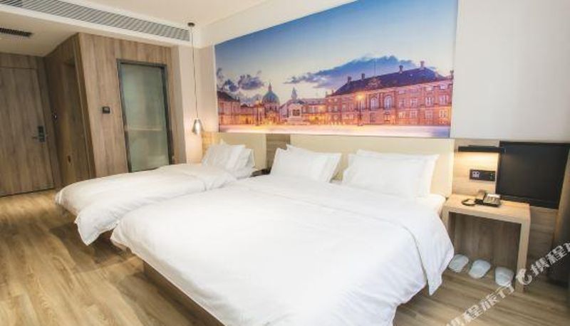 Camera per famiglia - Rujia Ruibai Cloud Hotel (Bei'an)