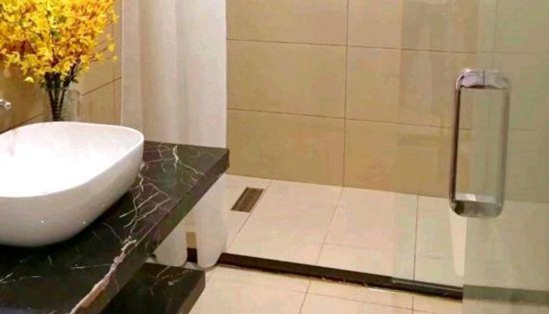 Camera business - Weishan Hotel