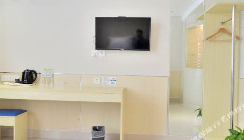 Camera business - Yibin Hotel (Jinan High-speed Railway West Railway Station Branch)